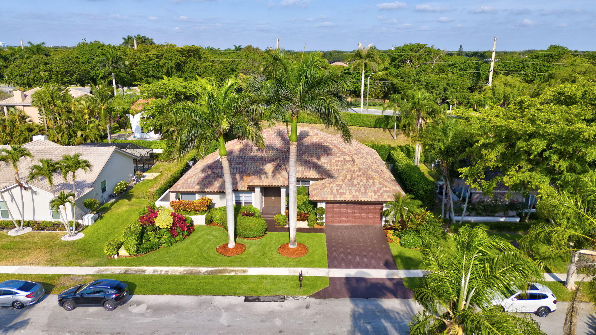 4445 NW 28th Way