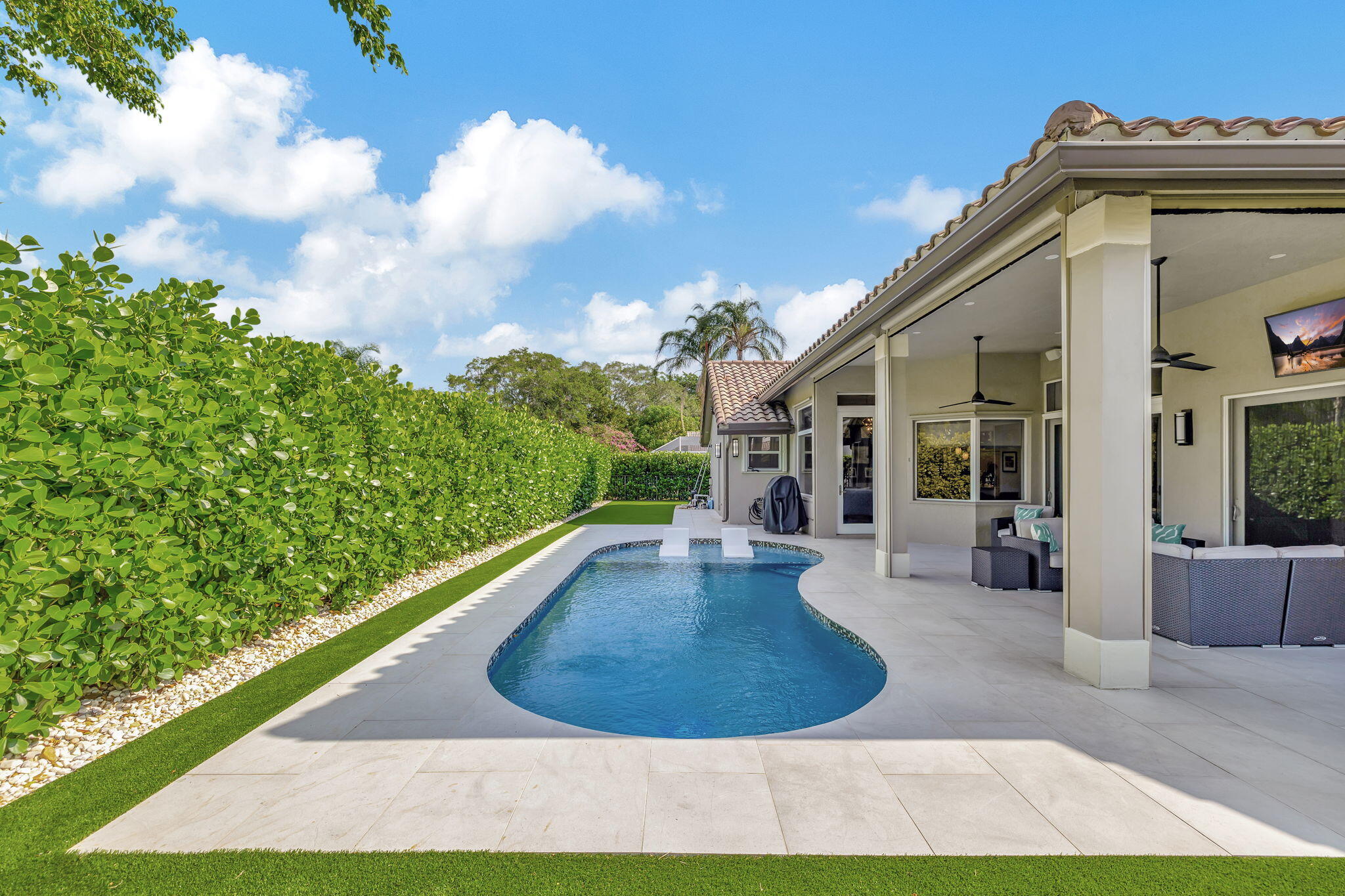 4445 NW 28th Way