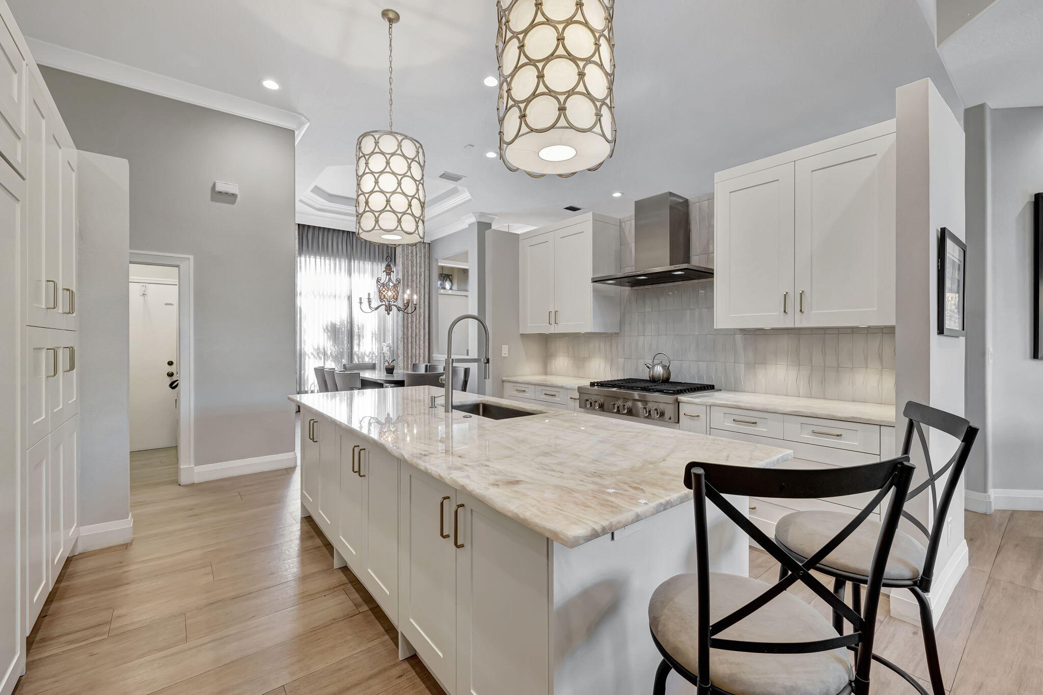 4445 NW 28th Way