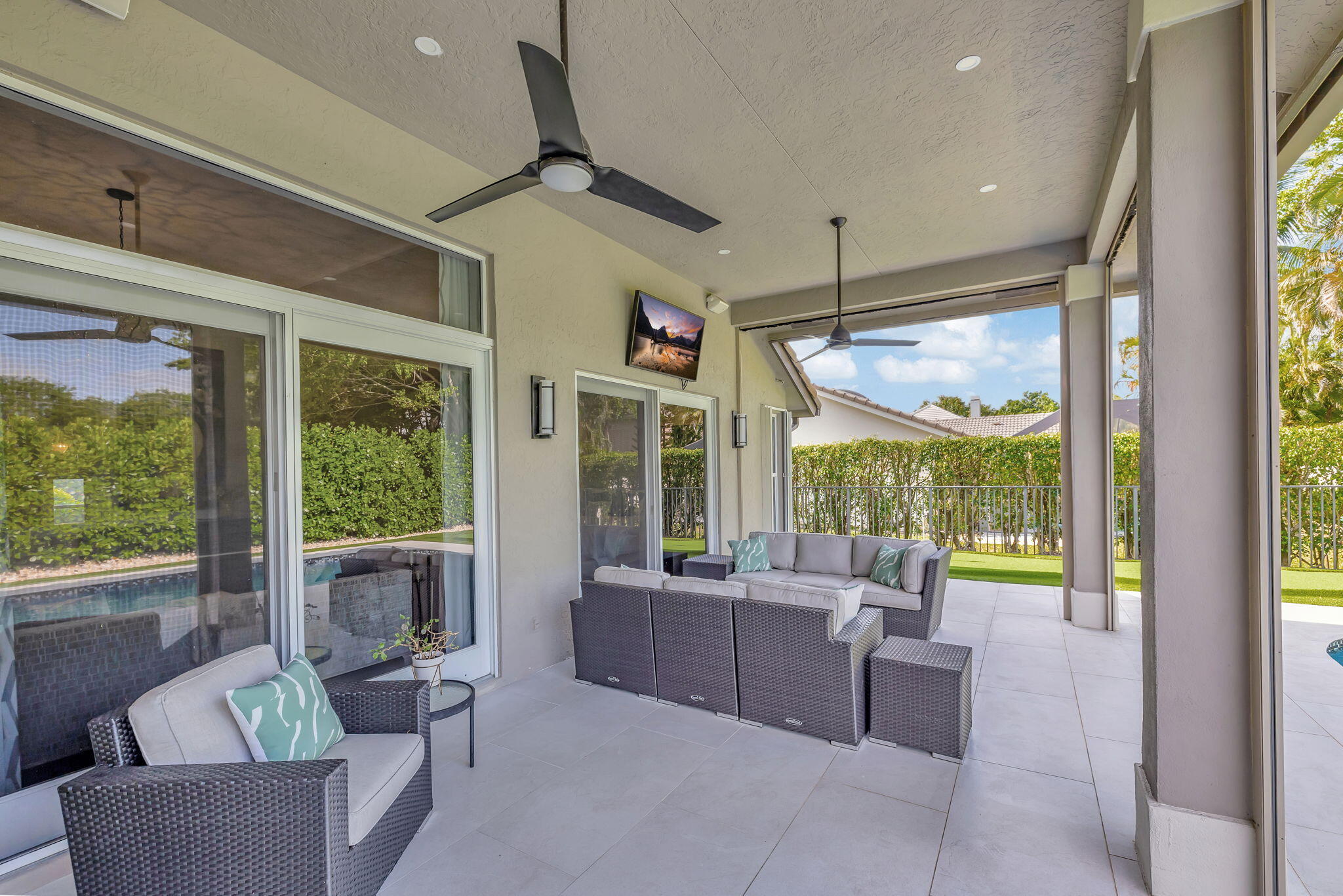 4445 NW 28th Way