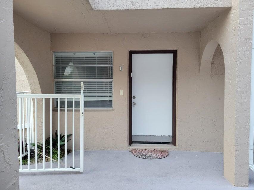 1100 SE 4th Avenue 1