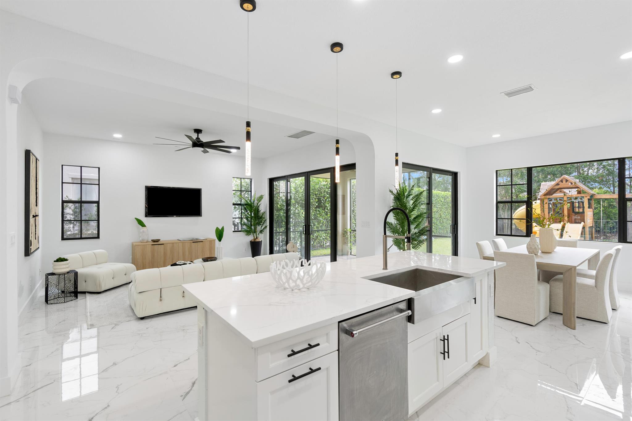 9260 Meridian Drive E