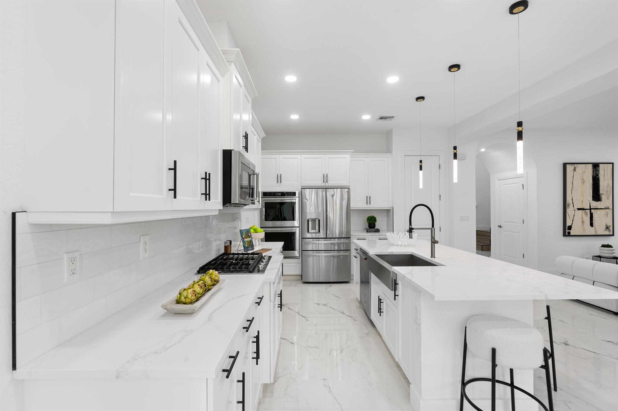 9260 Meridian Drive E