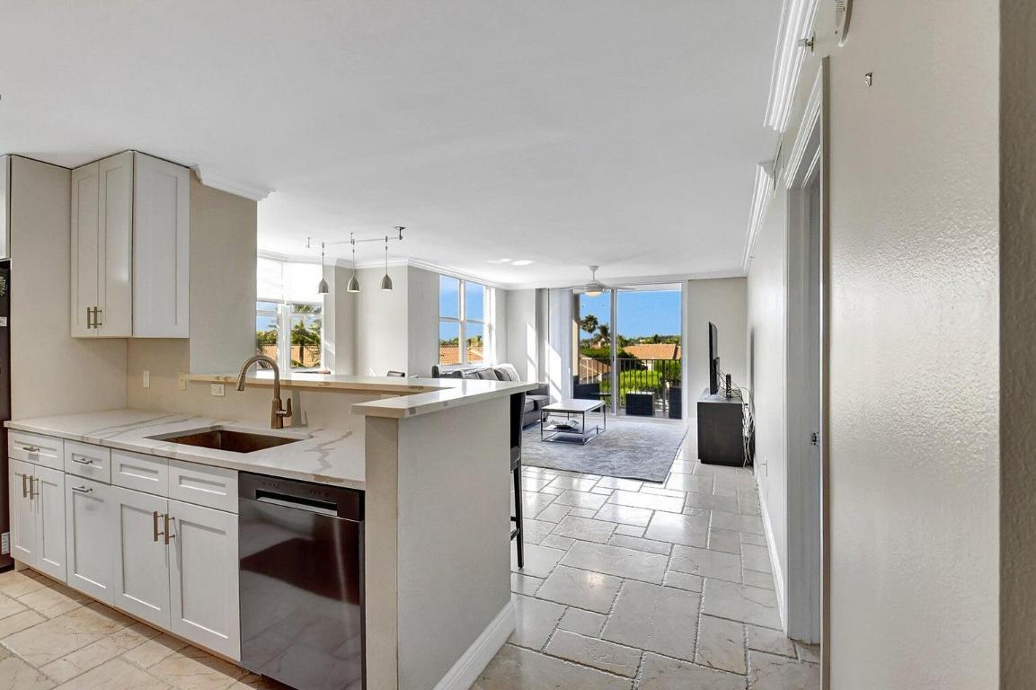 3594 S Ocean Boulevard 401