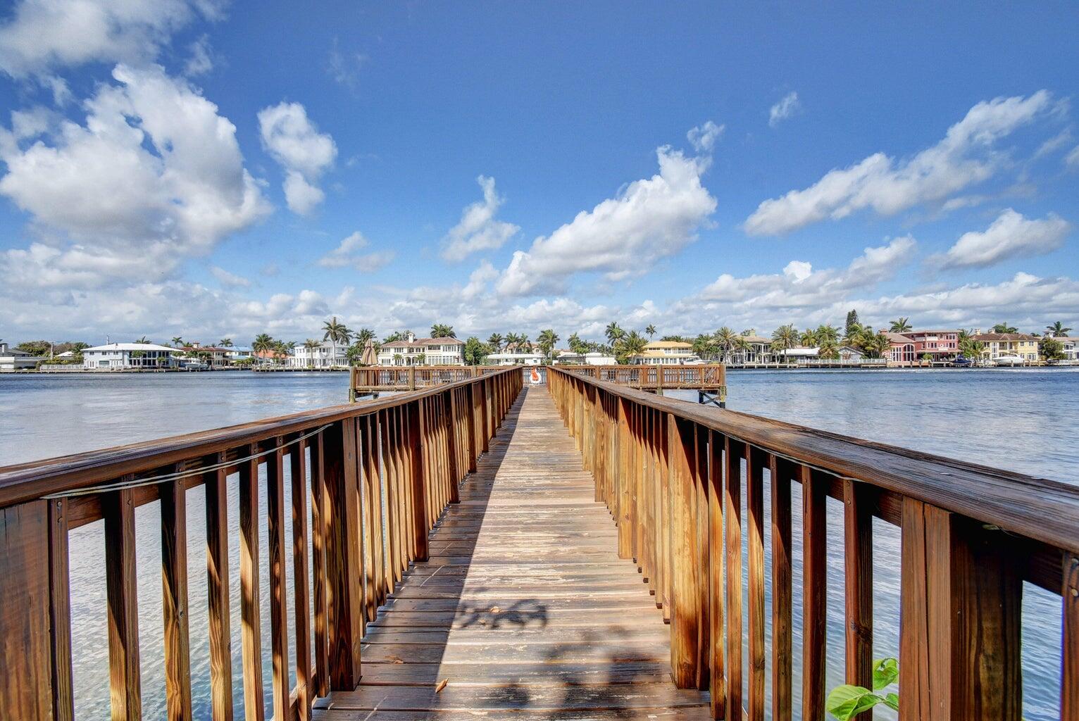 3594 S Ocean Boulevard 401