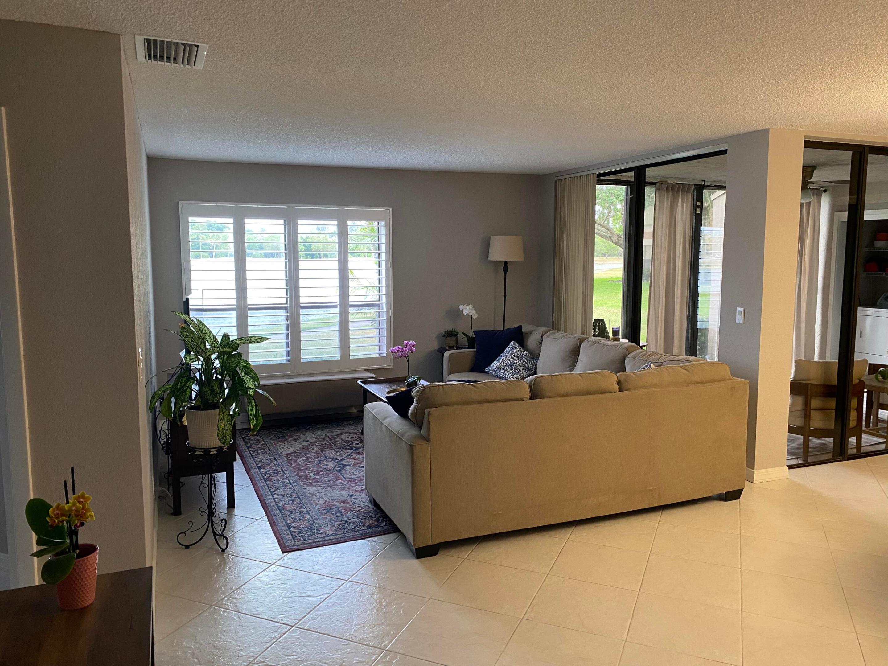 2737 Carambola Circle S 1912