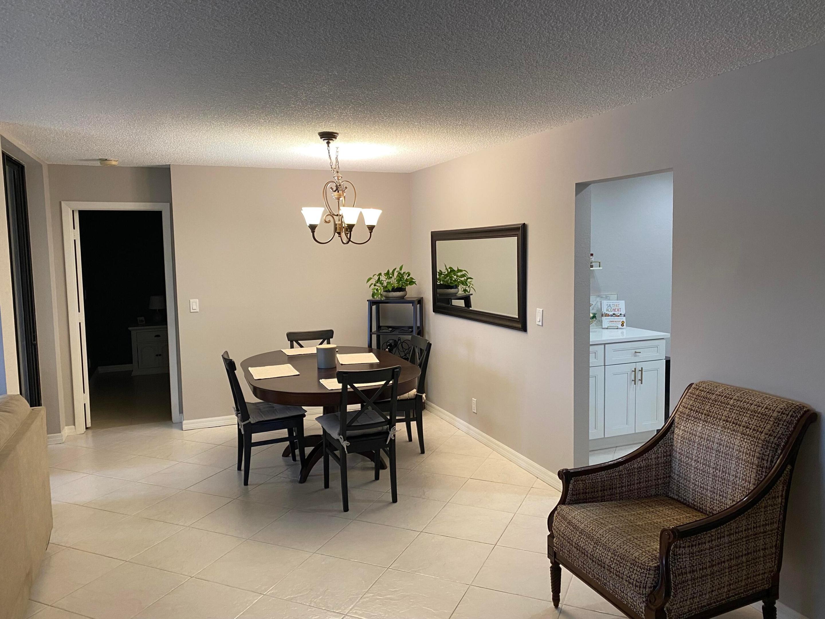 2737 Carambola Circle S 1912