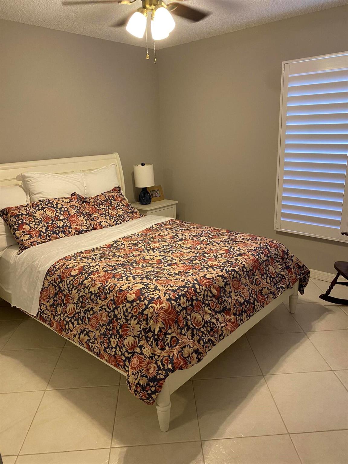 2737 Carambola Circle S 1912