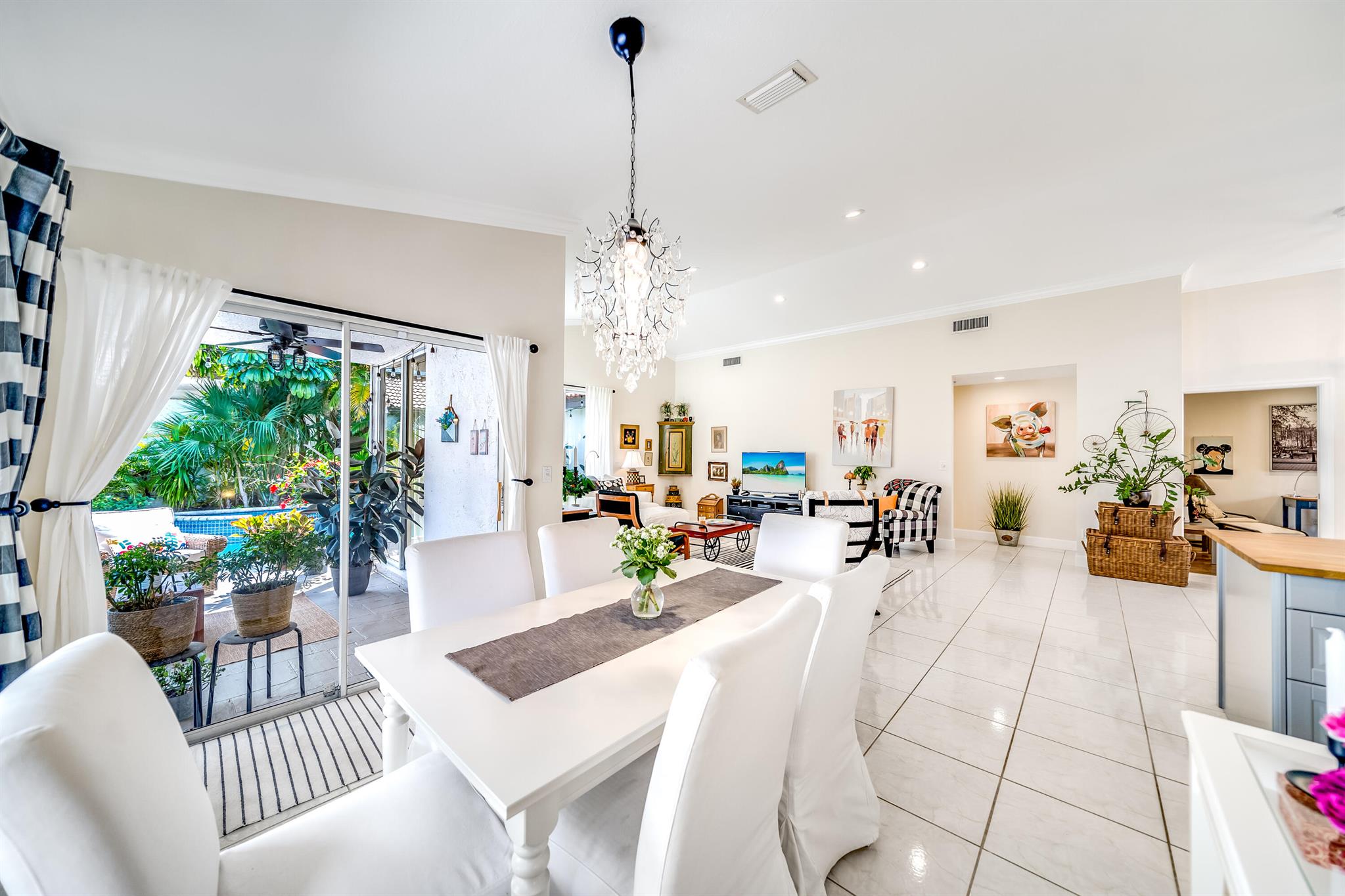 22602 Esplanada Drive