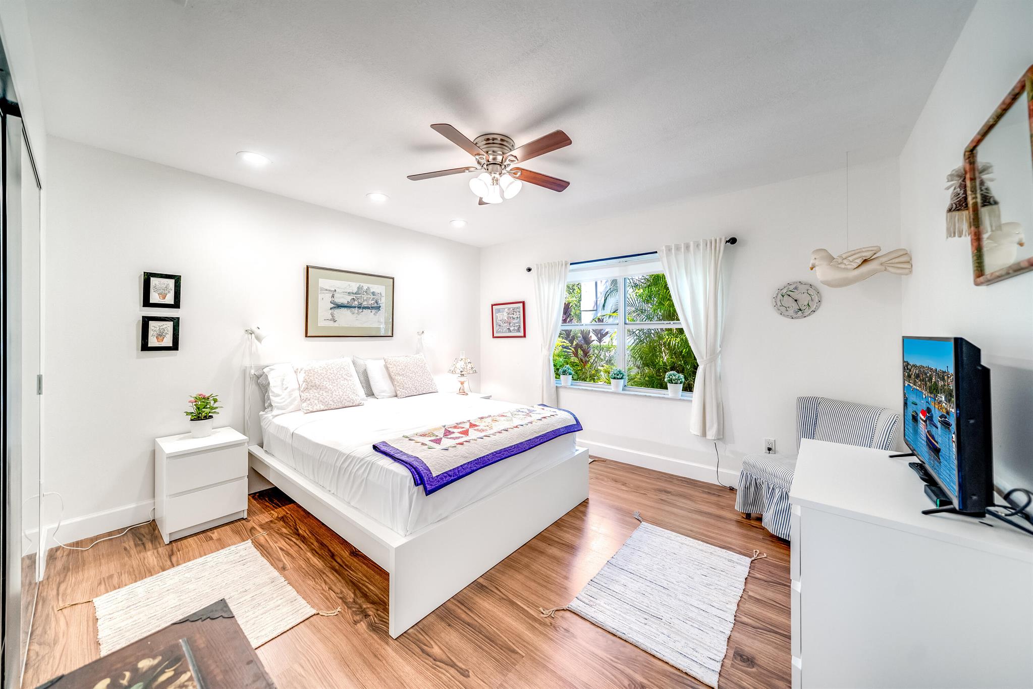 22602 Esplanada Drive