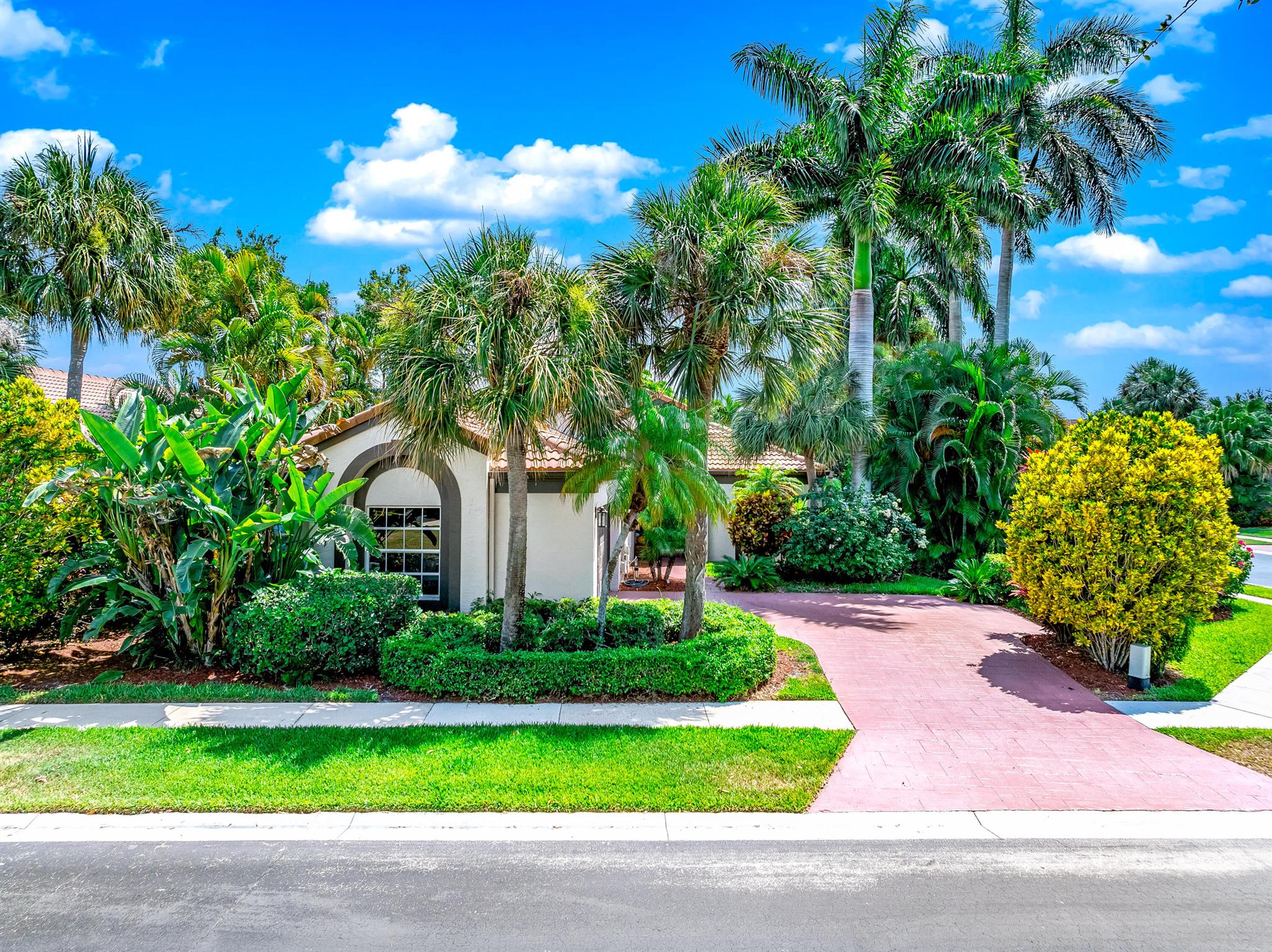 22602 Esplanada Drive