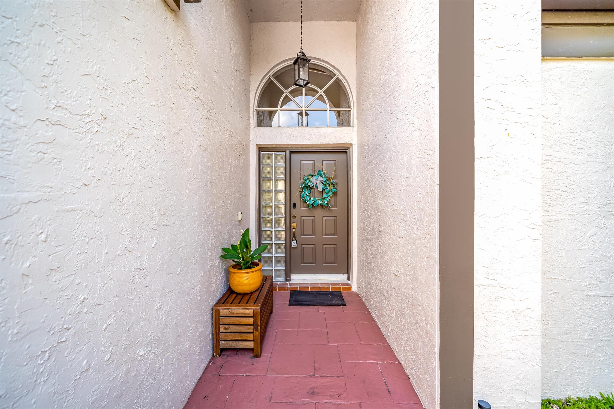 22602 Esplanada Drive