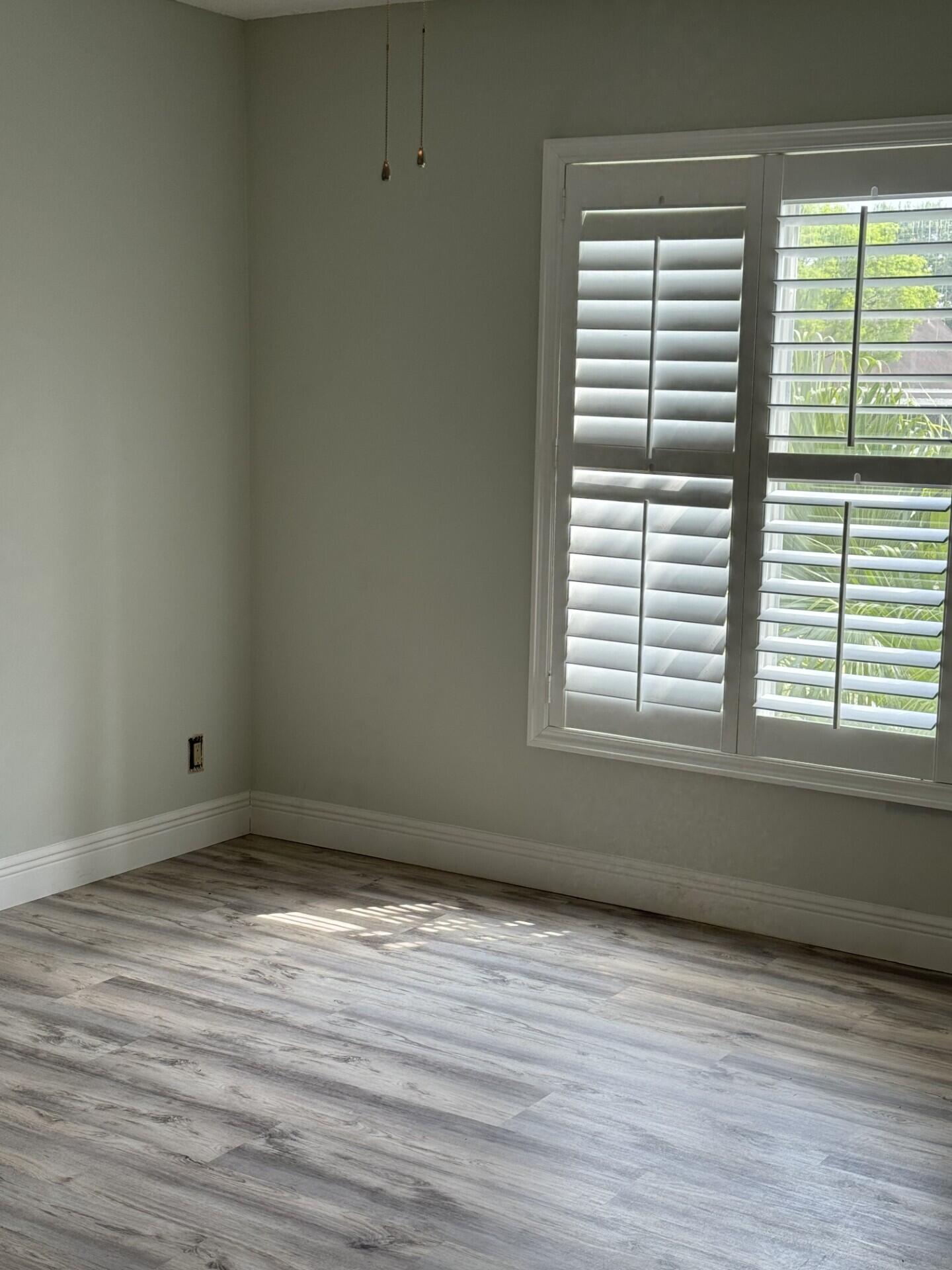 13771 Oneida Drive G2