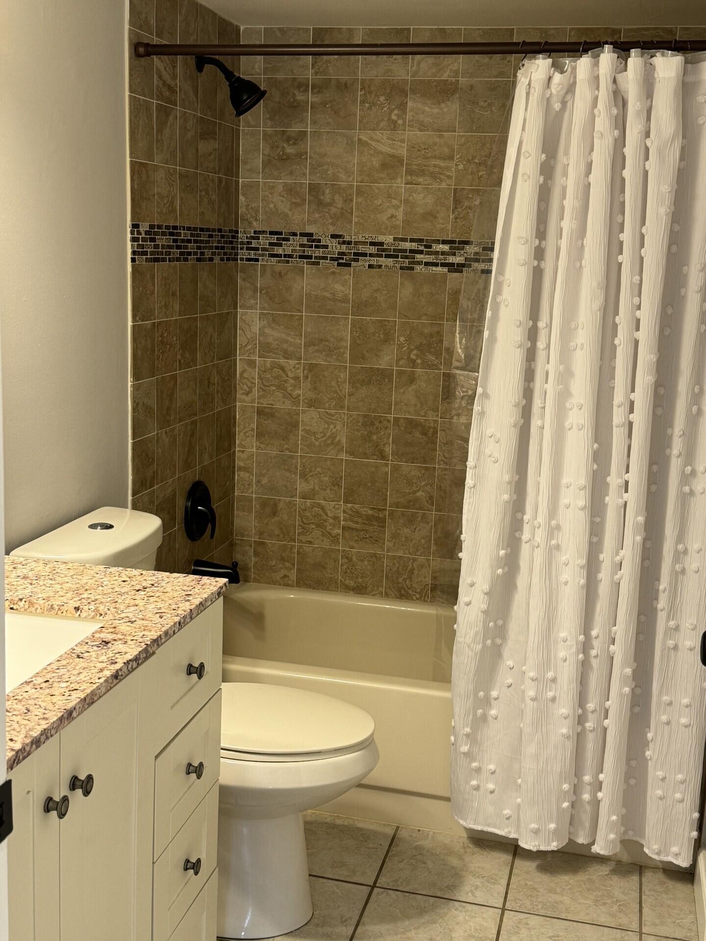 13771 Oneida Drive G2