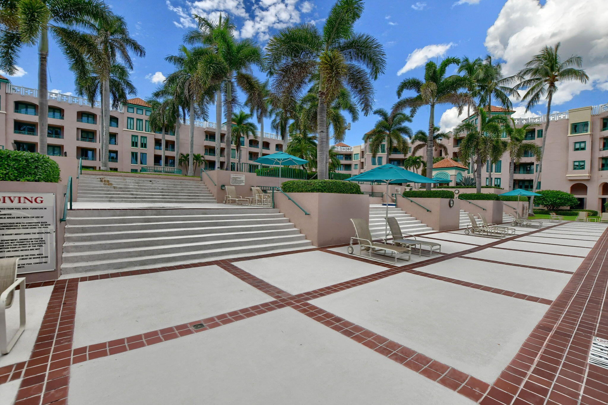 100 SE 5th Avenue 504