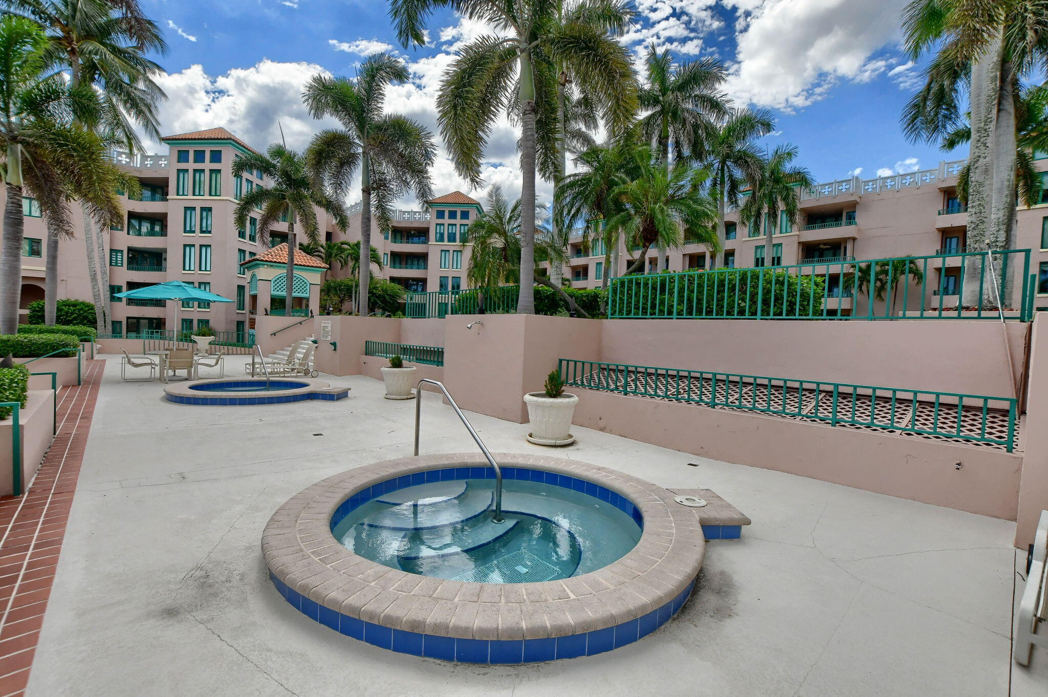 100 SE 5th Avenue 504