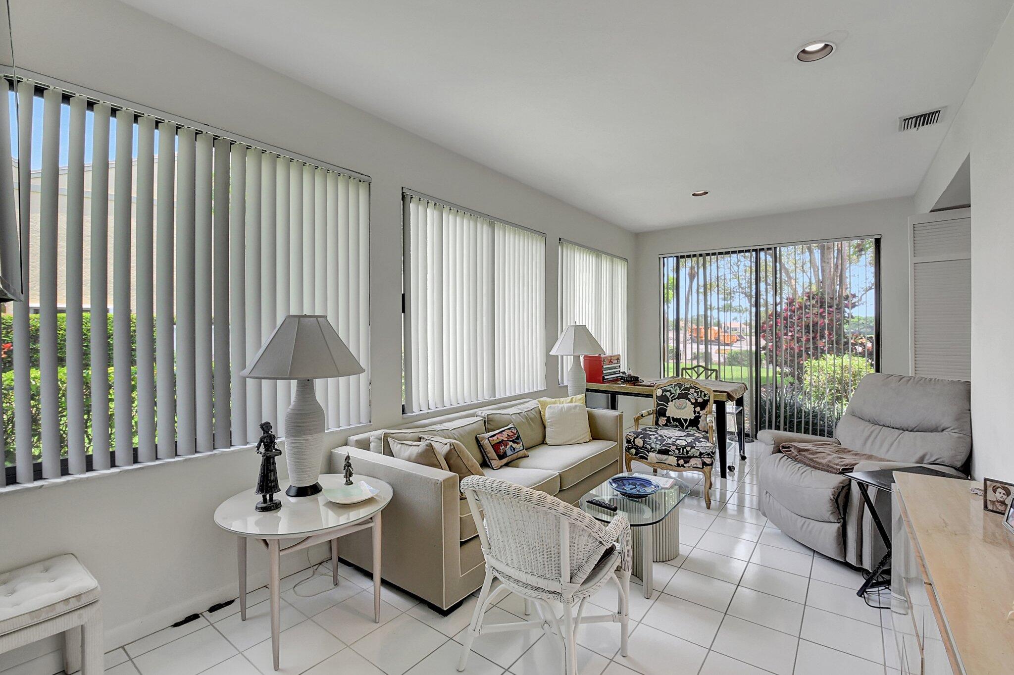 3 Eastgate Drive A