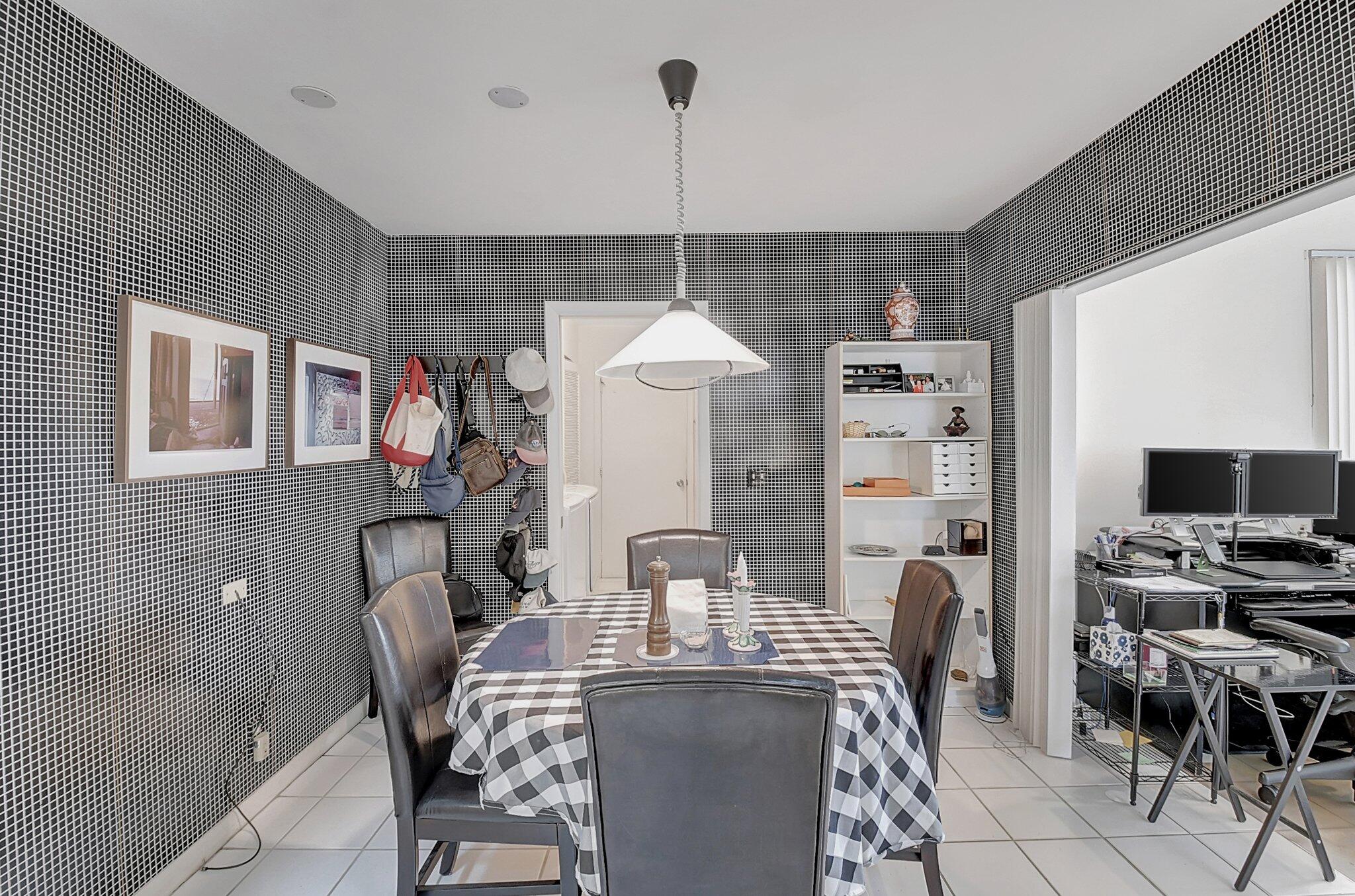 3 Eastgate Drive A