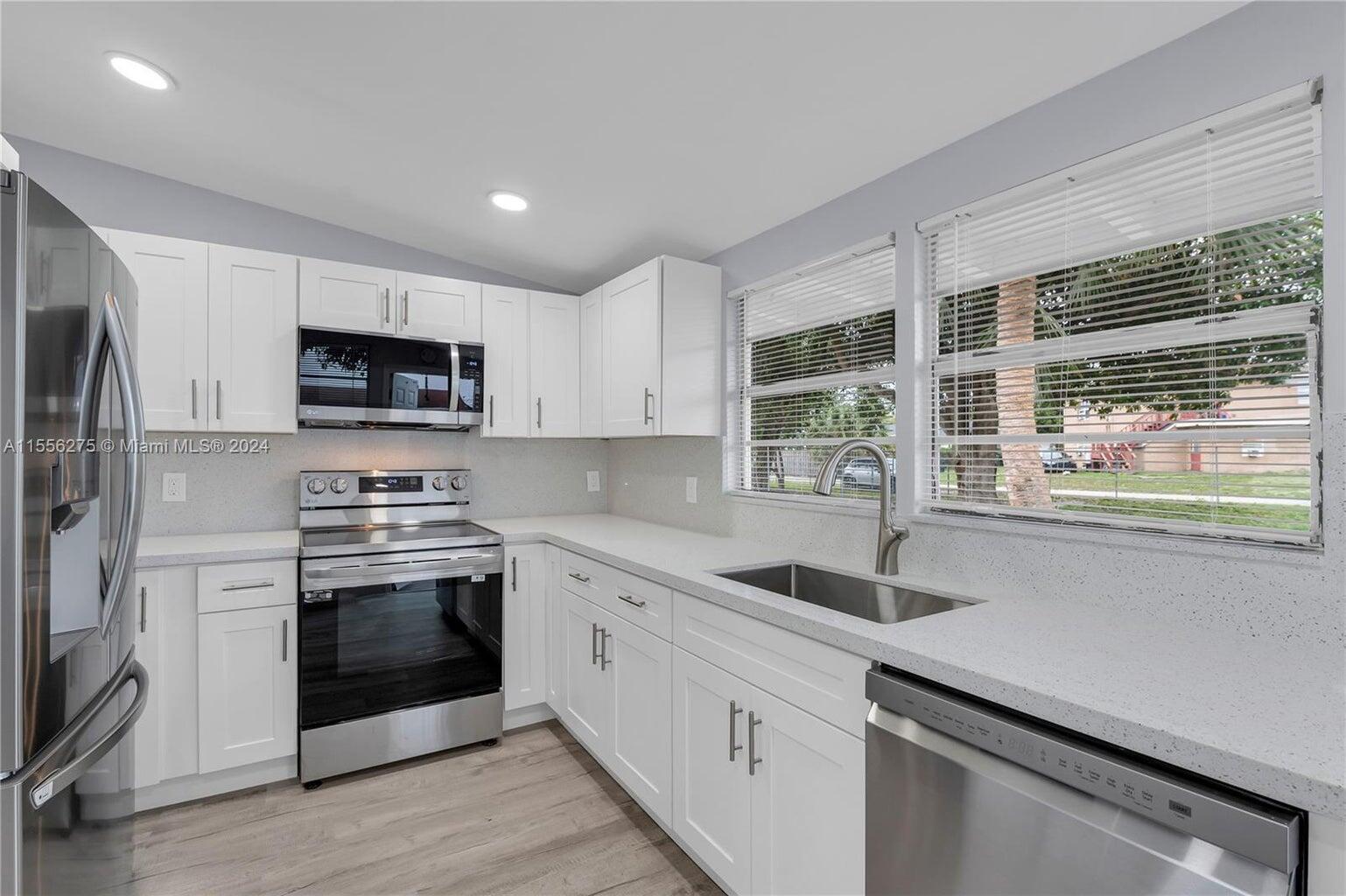 145 SW 13 Th Avenue