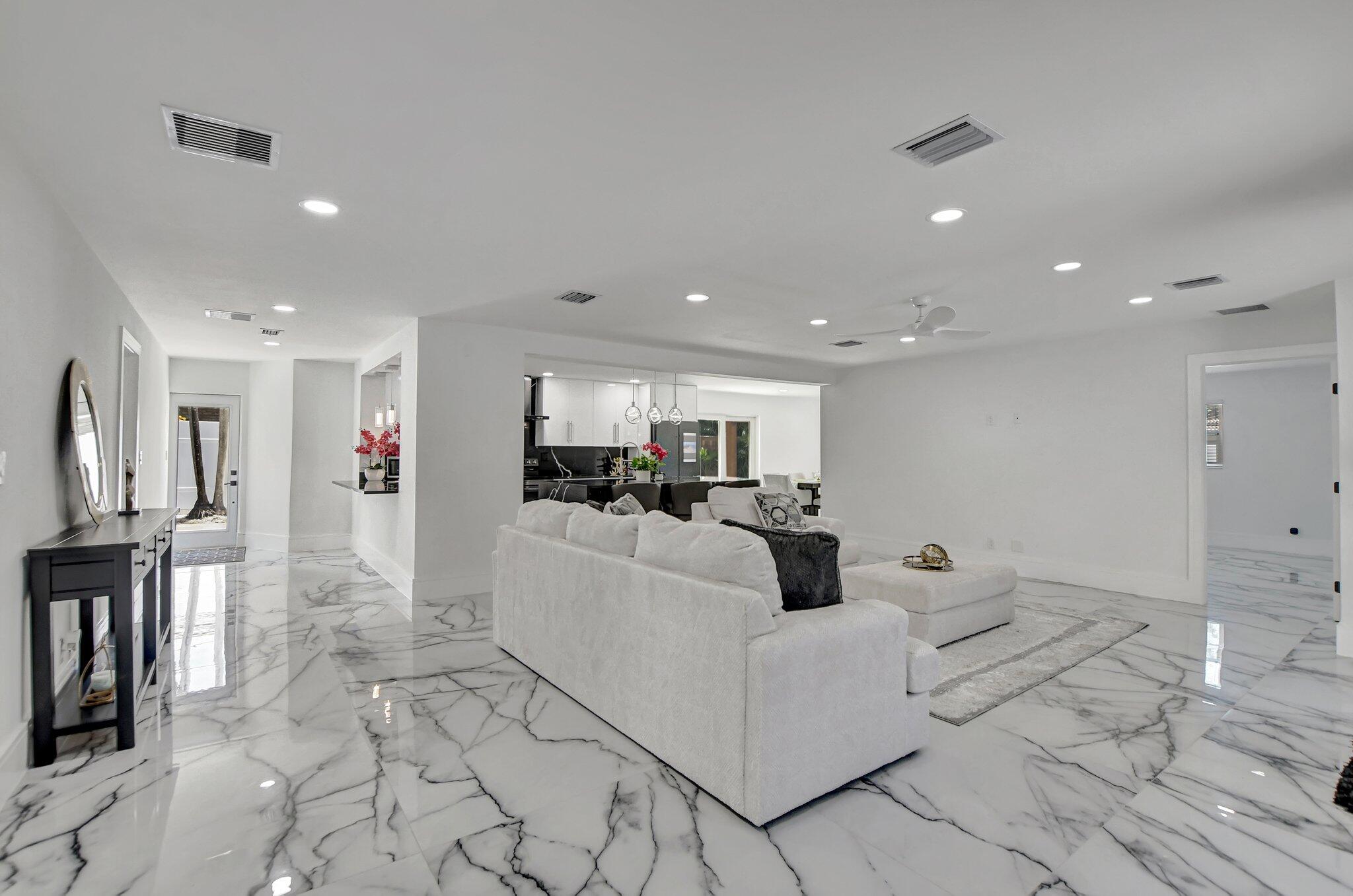 1001 W Palmetto Park Road