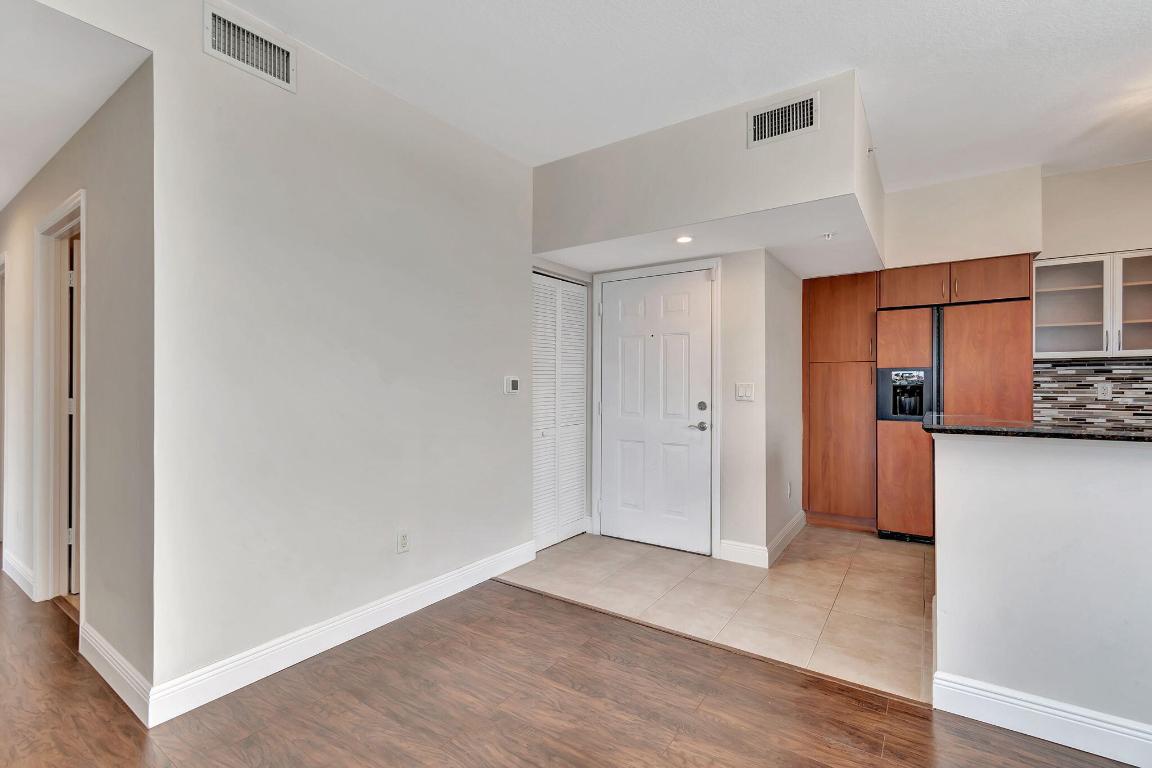 233 S Federal Highway 701