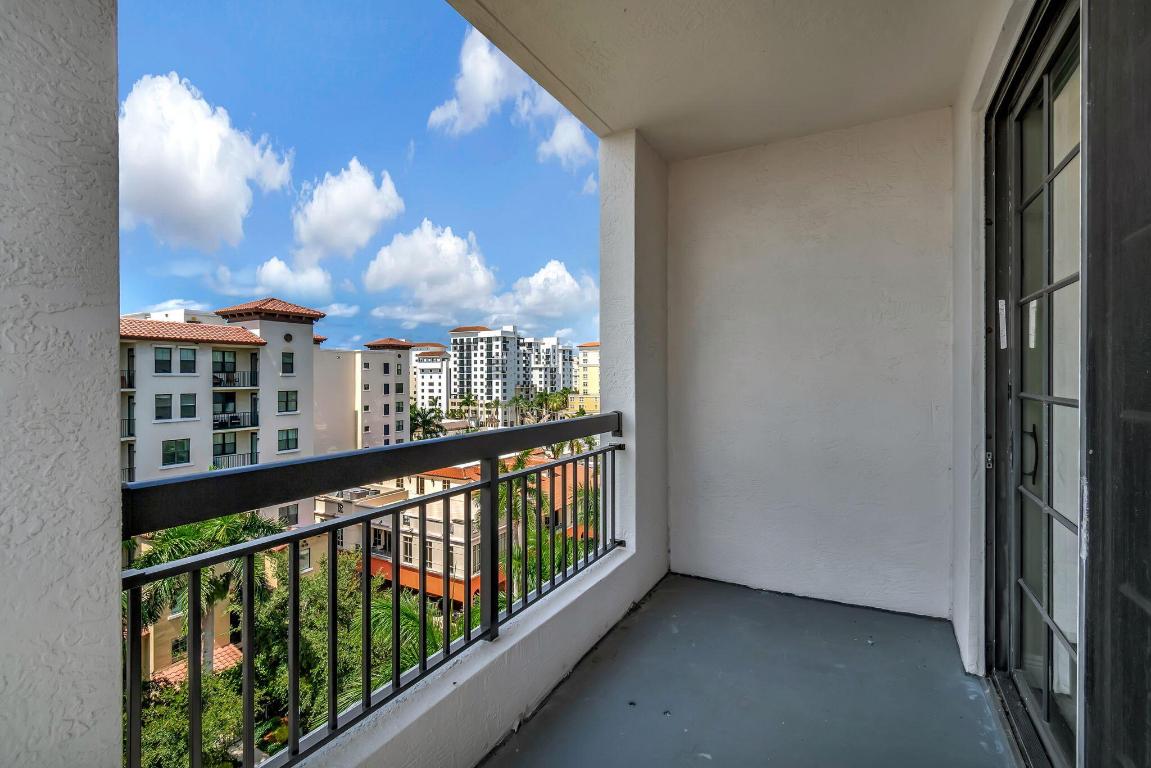 233 S Federal Highway 701