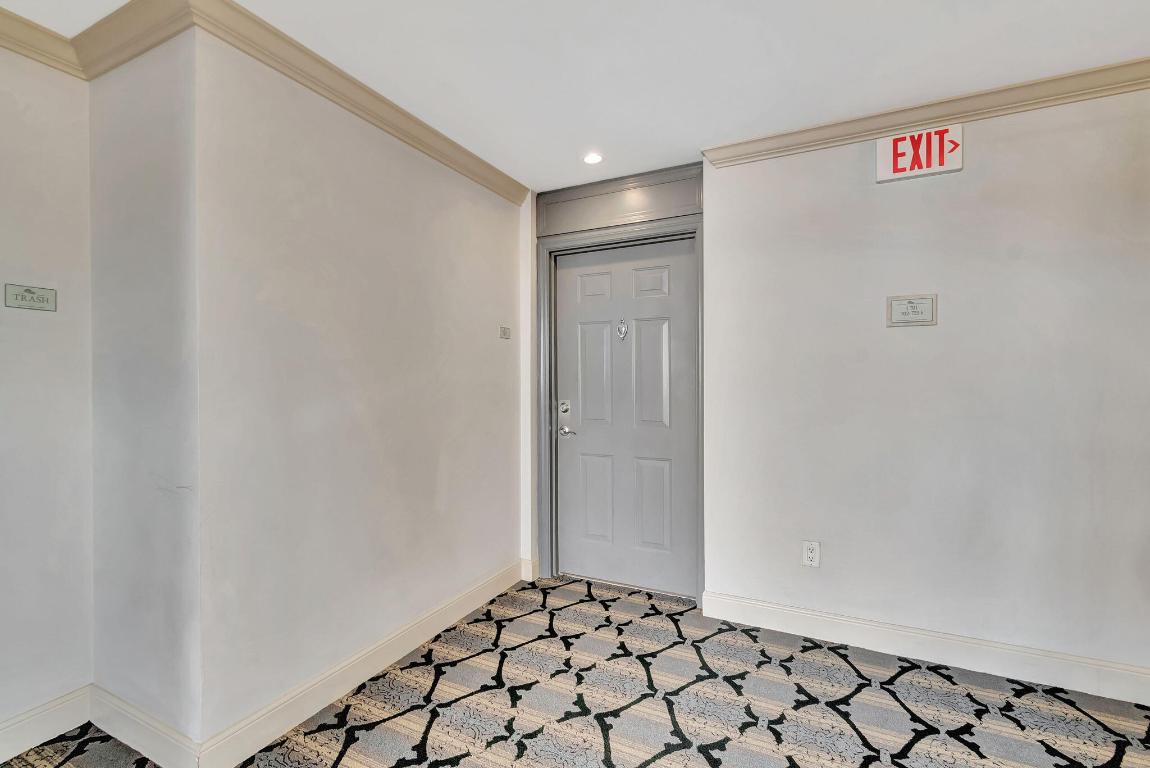 233 S Federal Highway 701