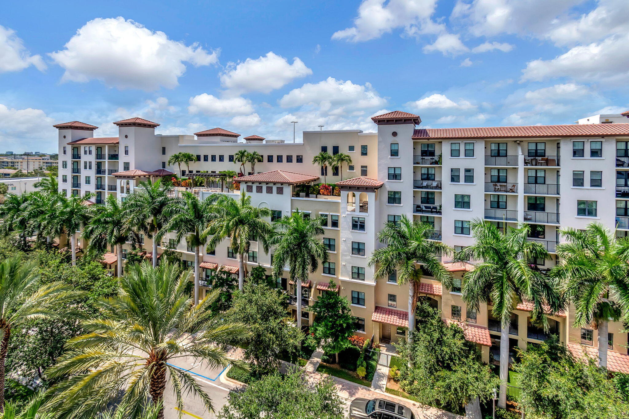 233 S Federal Highway 701