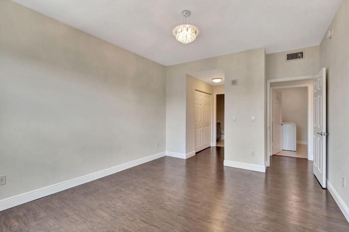 233 S Federal Highway 701