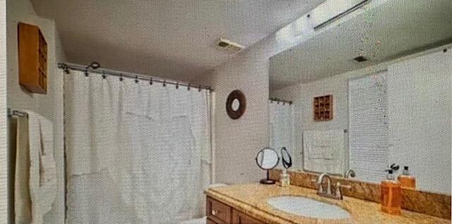 3576 N University Drive D-5