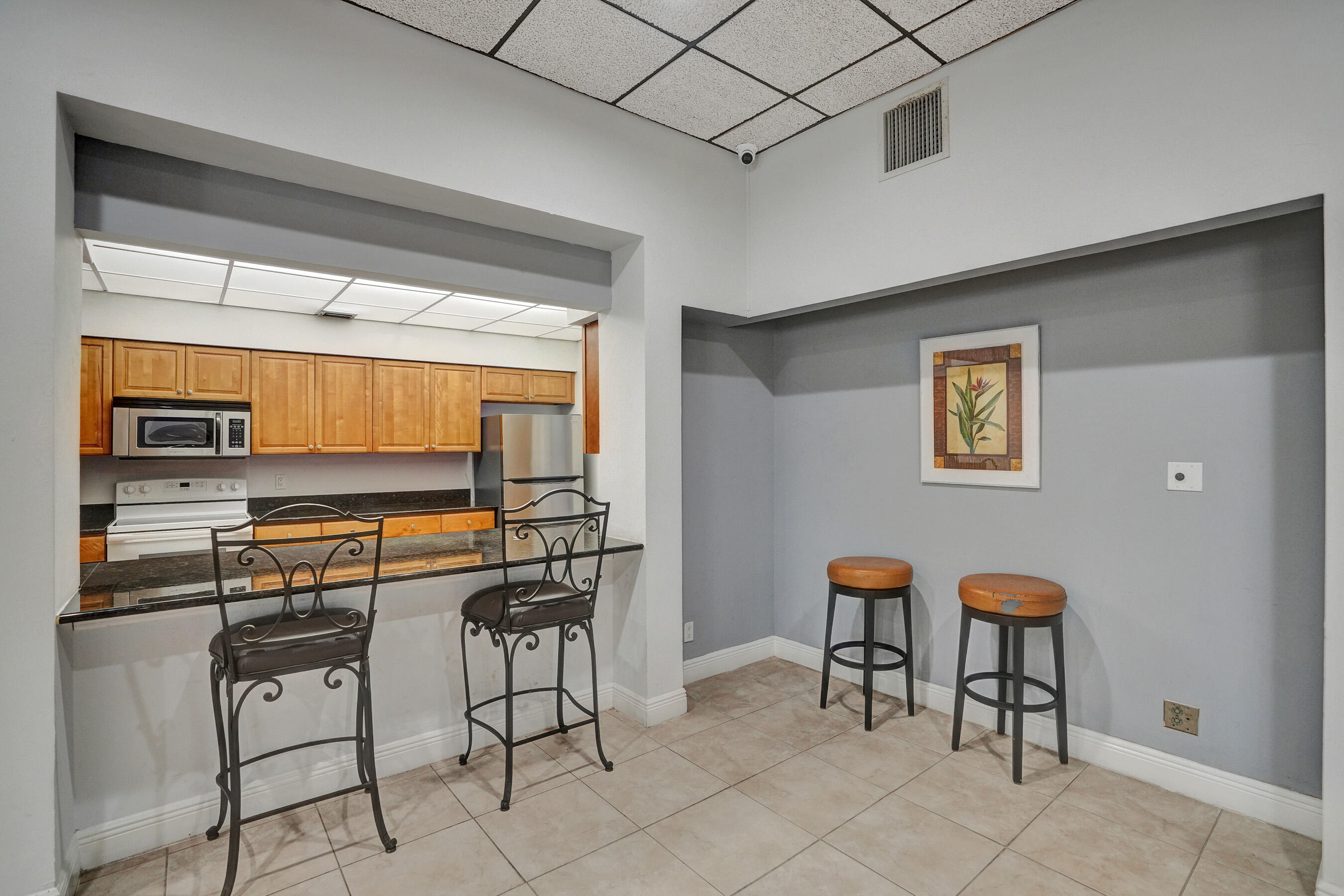 1236 S Military Trail 1512