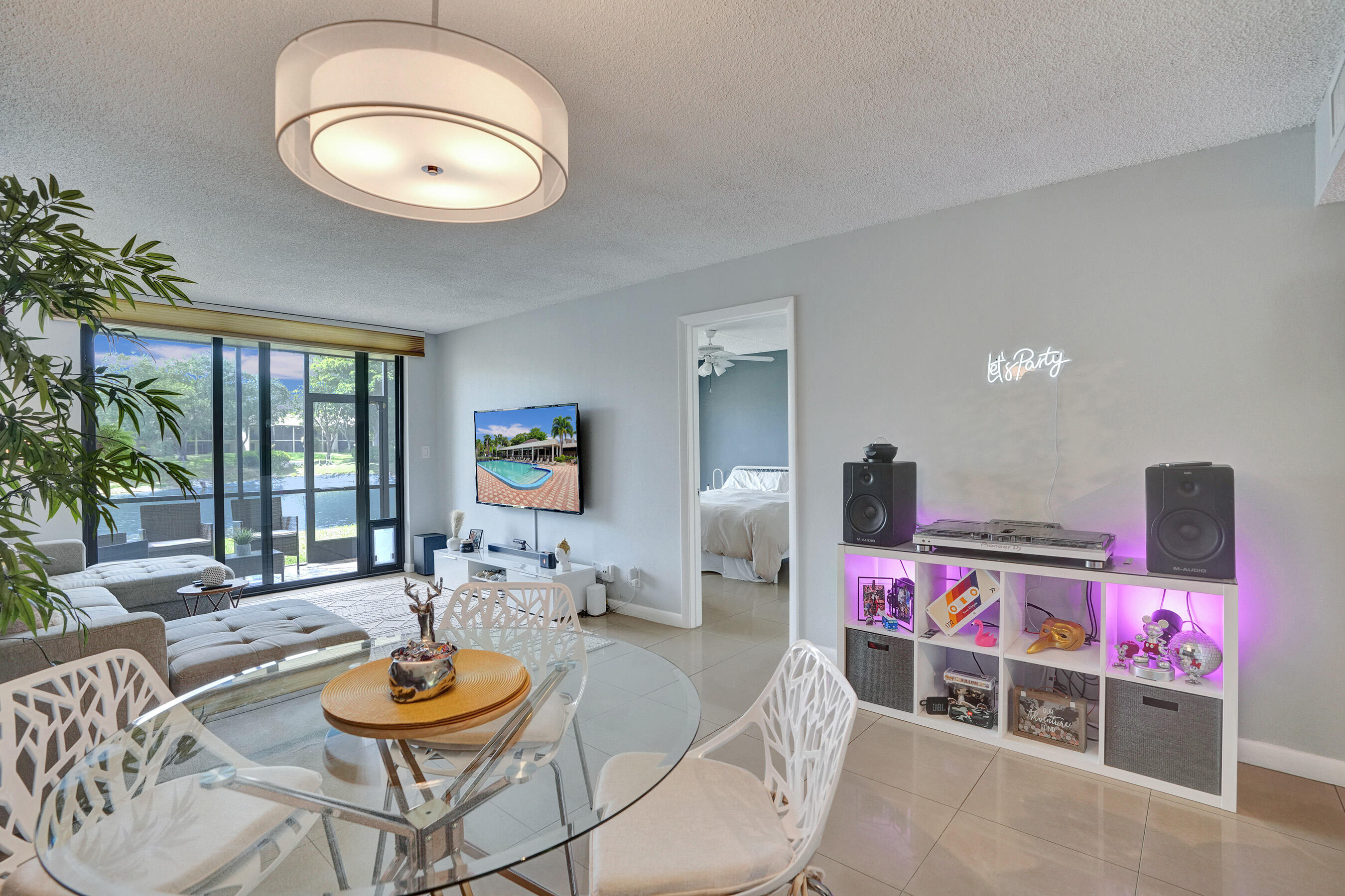 1236 S Military Trail 1512