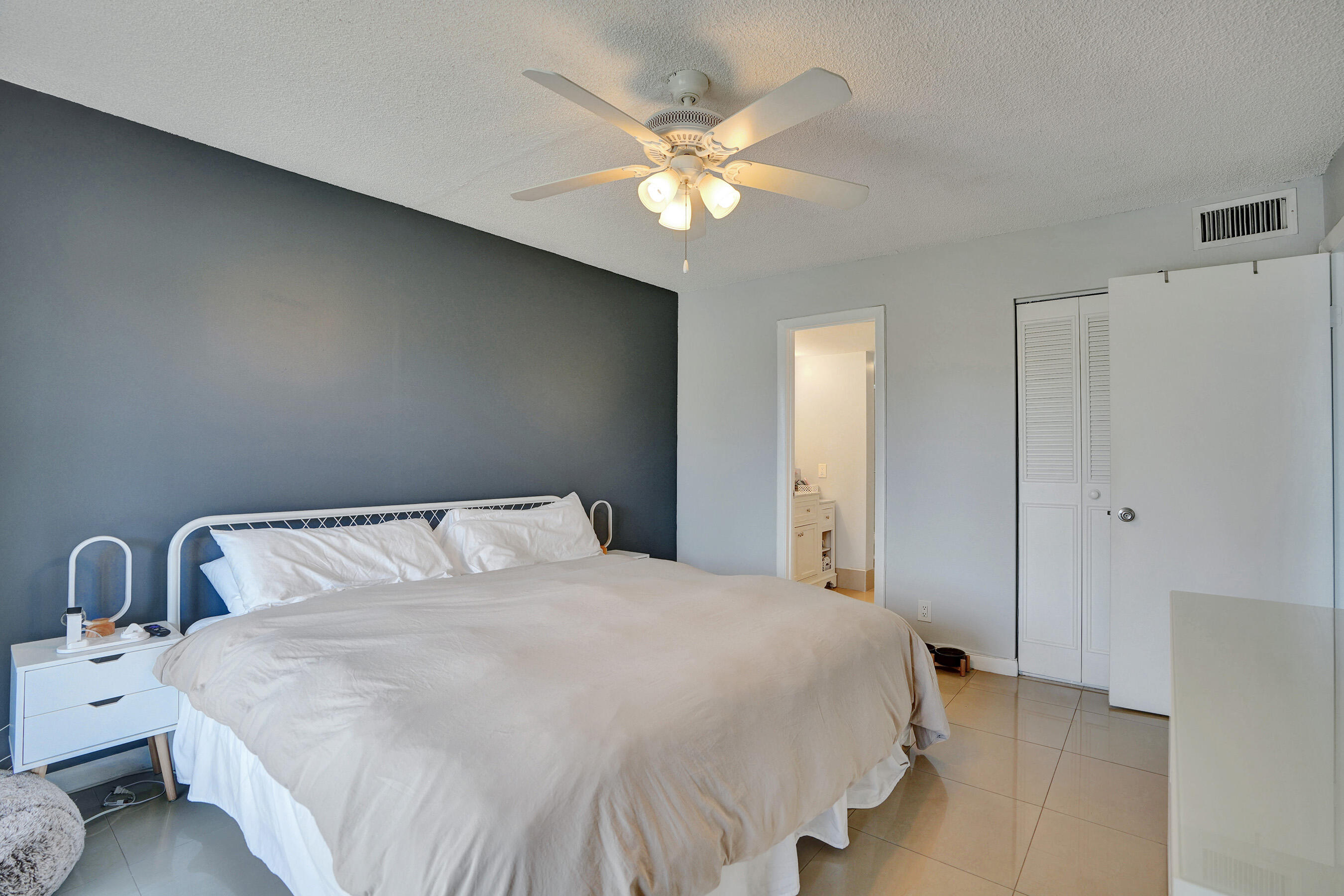1236 S Military Trail 1512