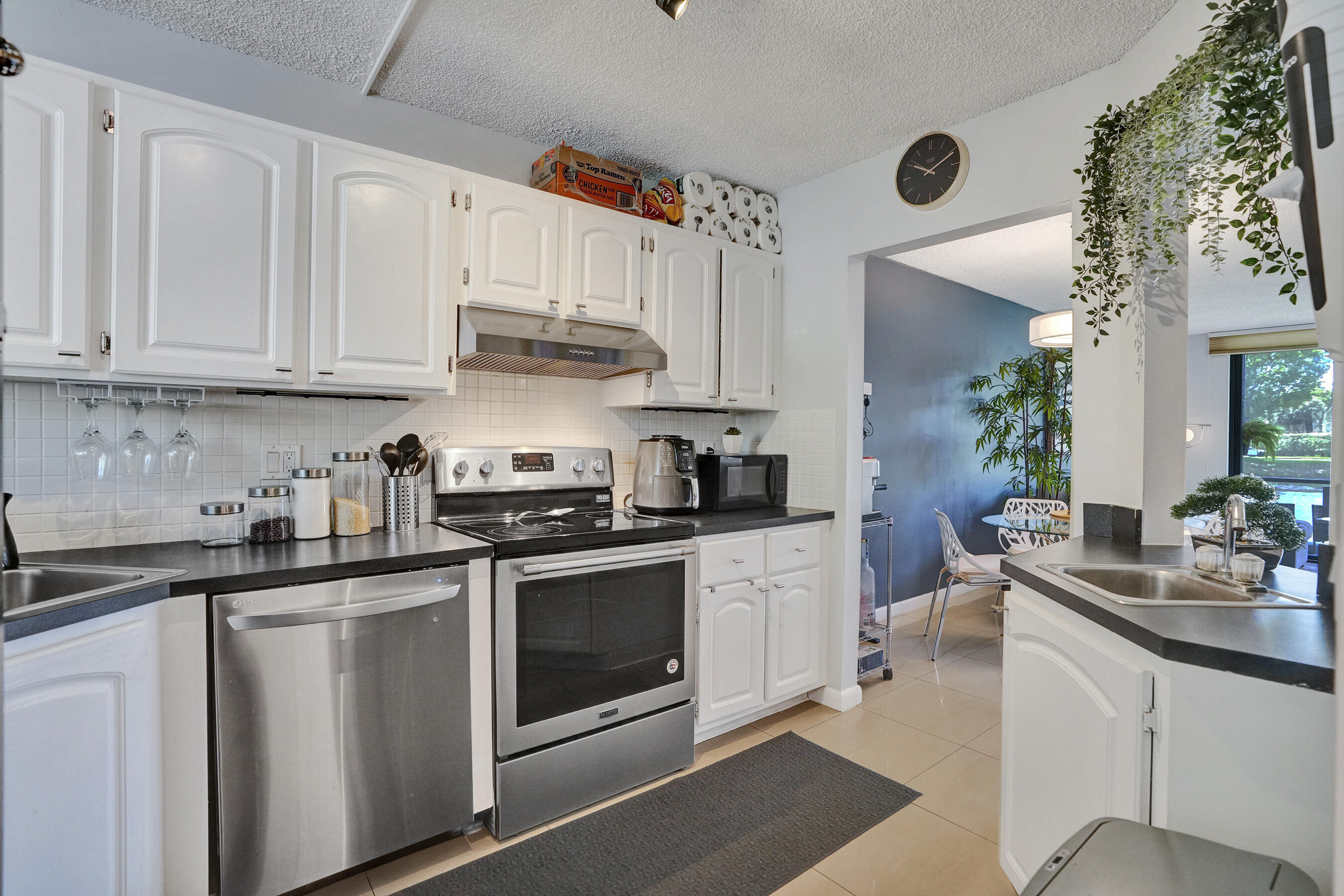 1236 S Military Trail 1512