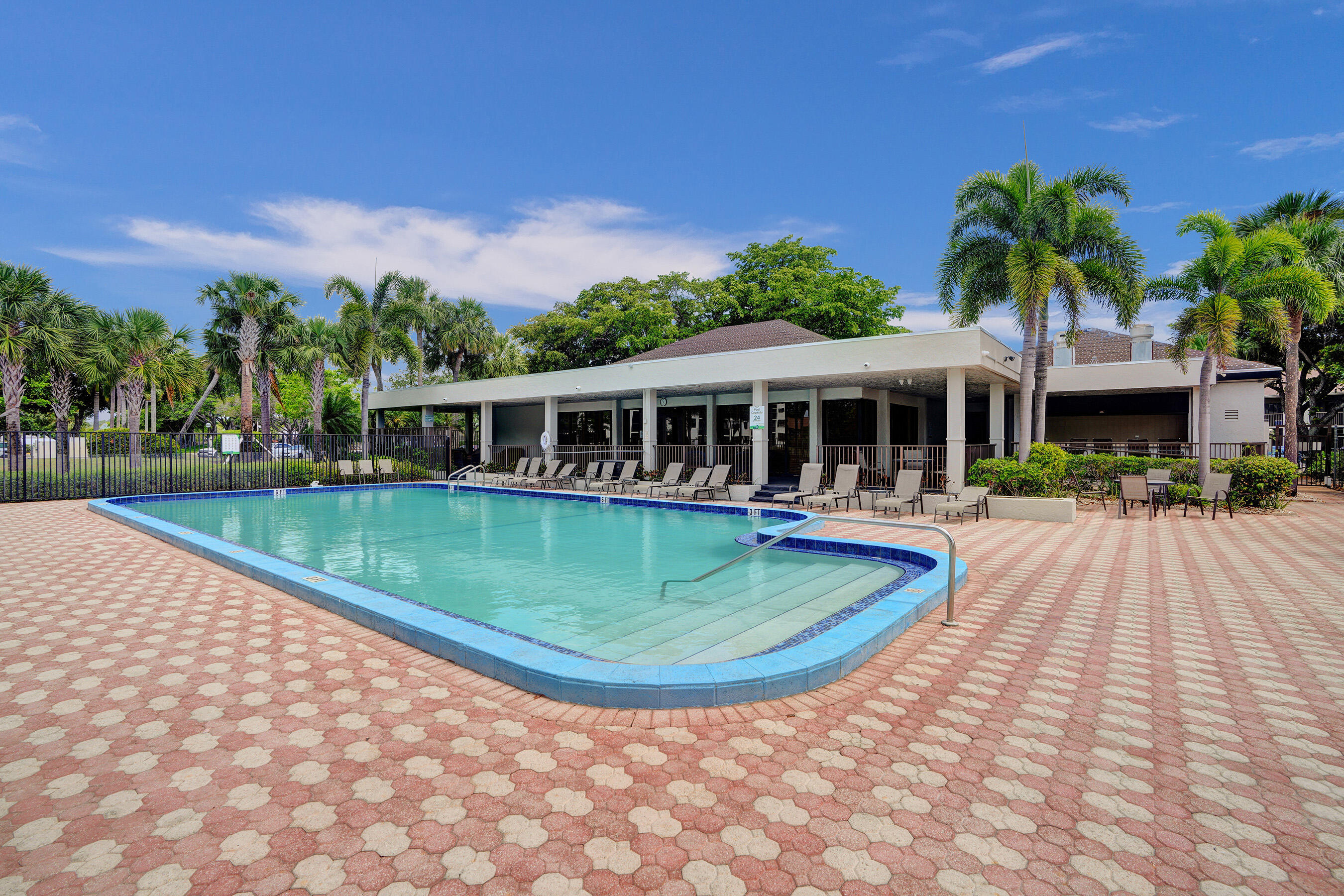 1236 S Military Trail 1512