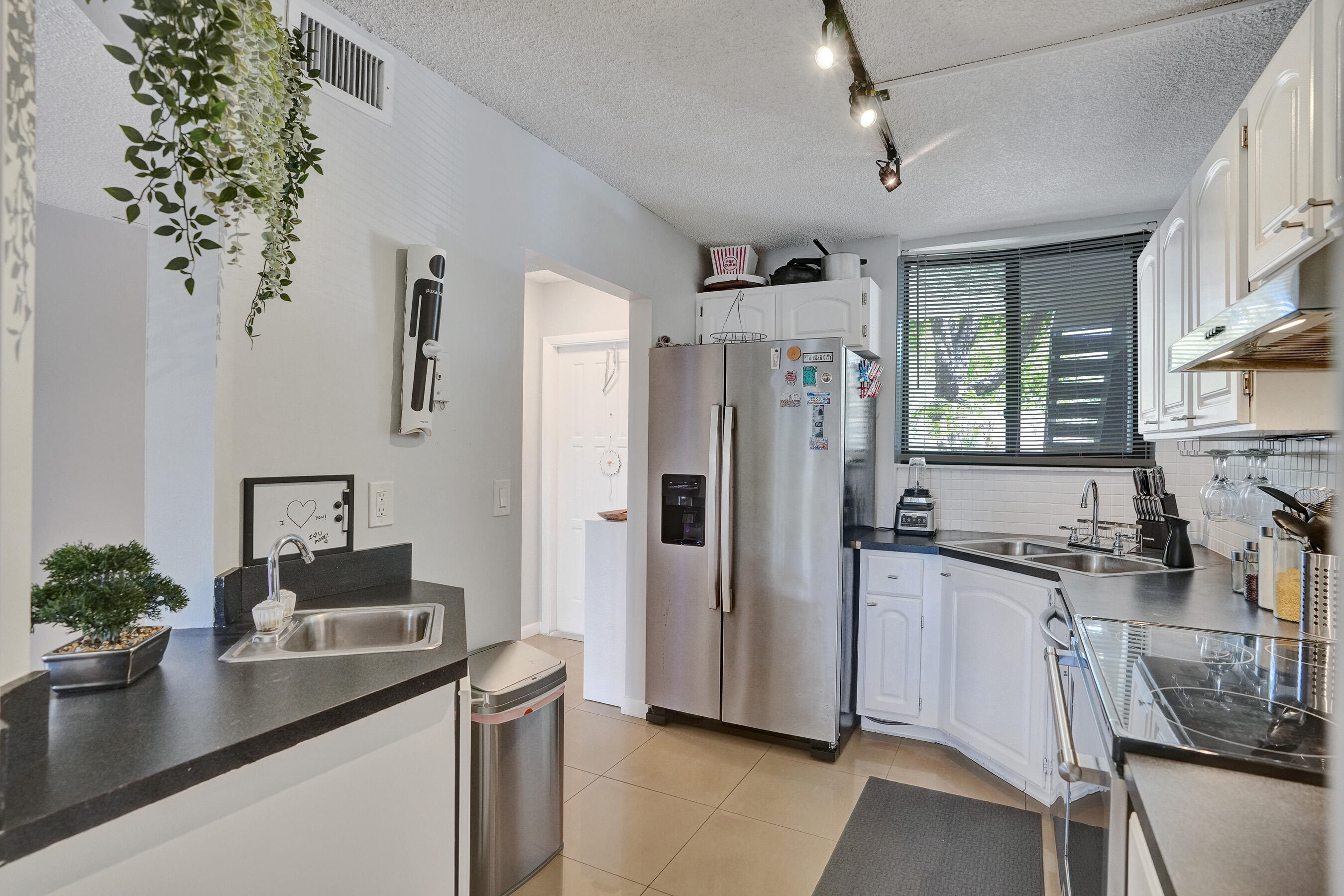 1236 S Military Trail 1512