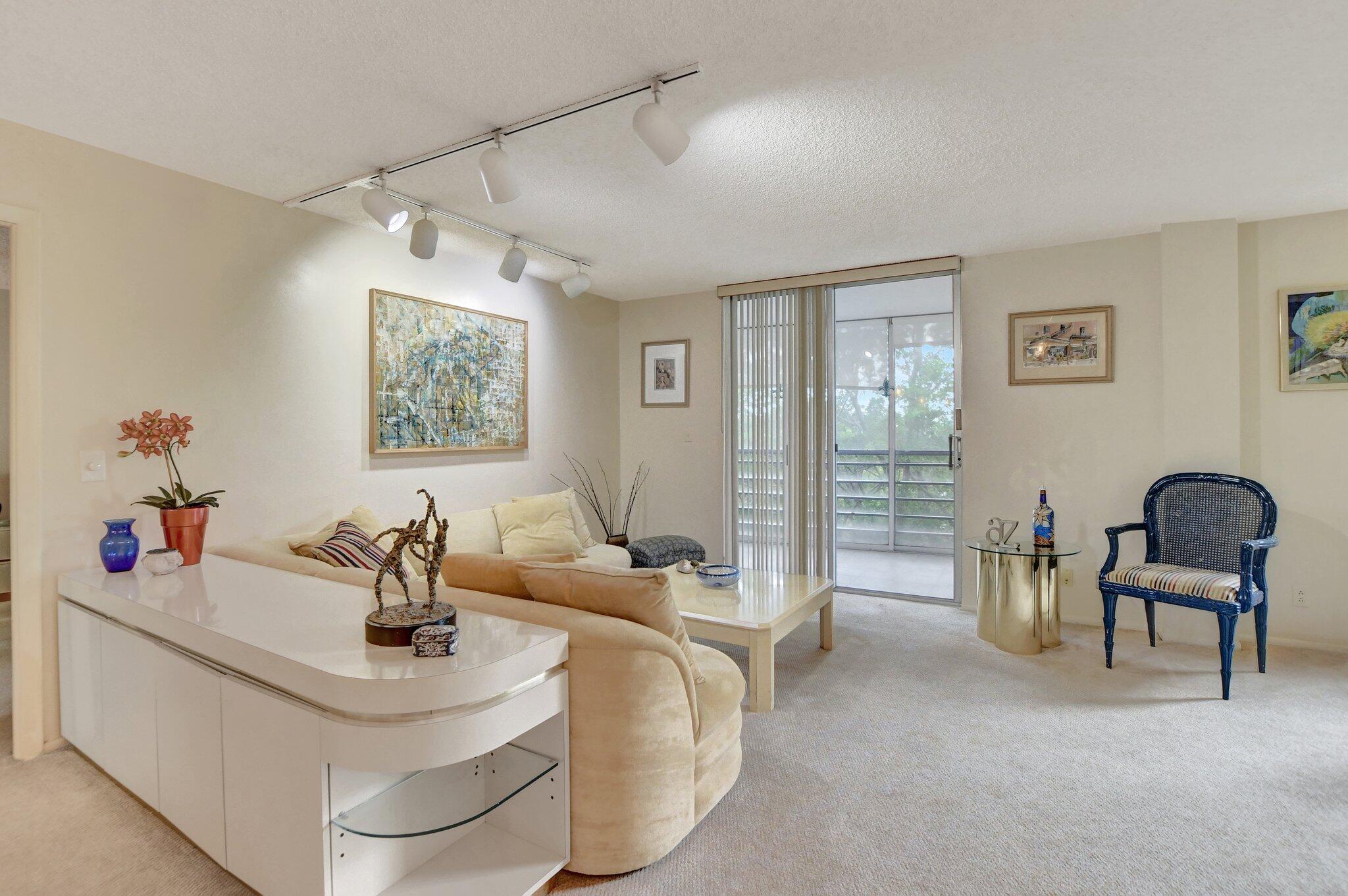 6461 NW 2nd Avenue 413