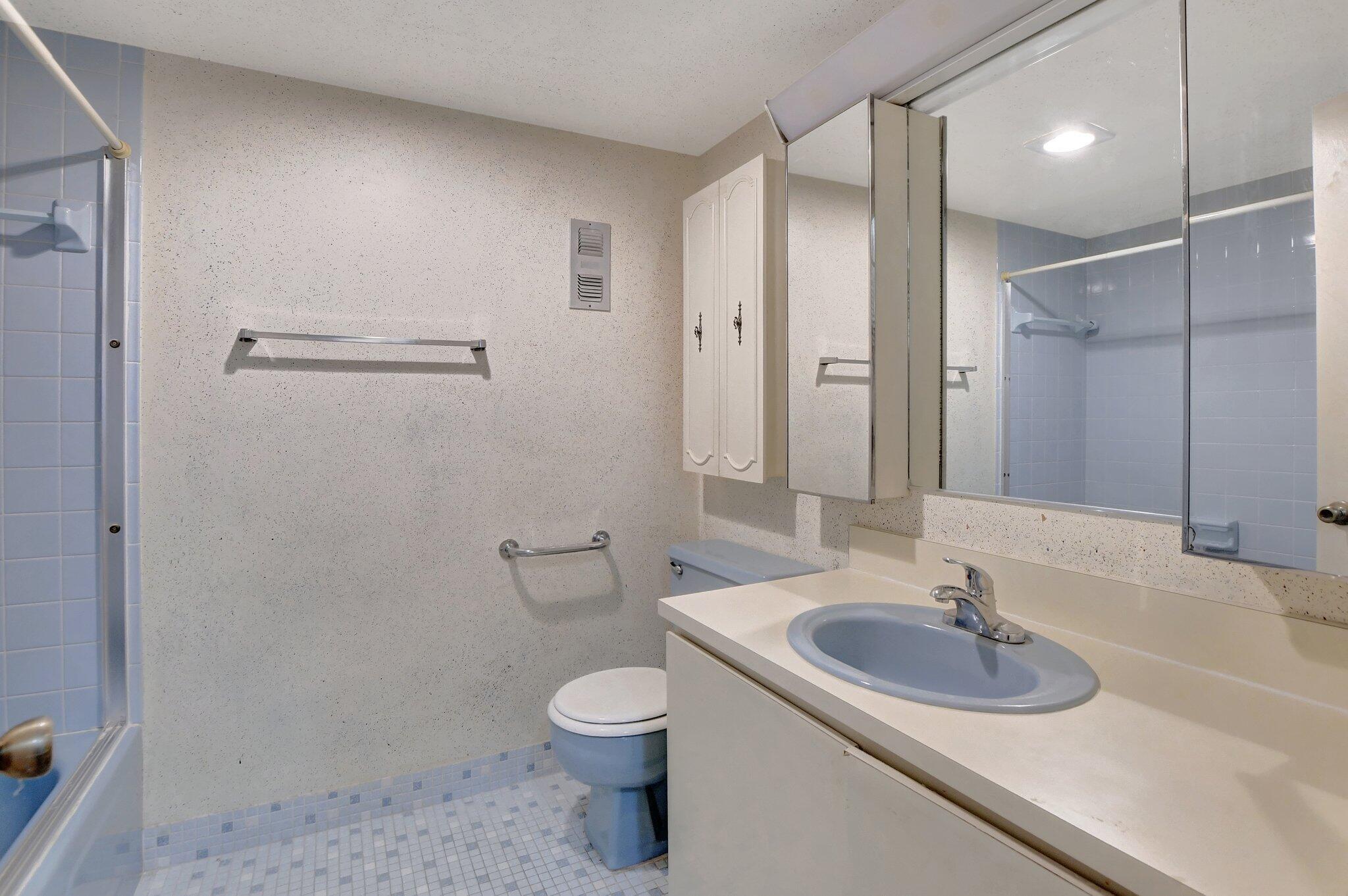 6461 NW 2nd Avenue 413