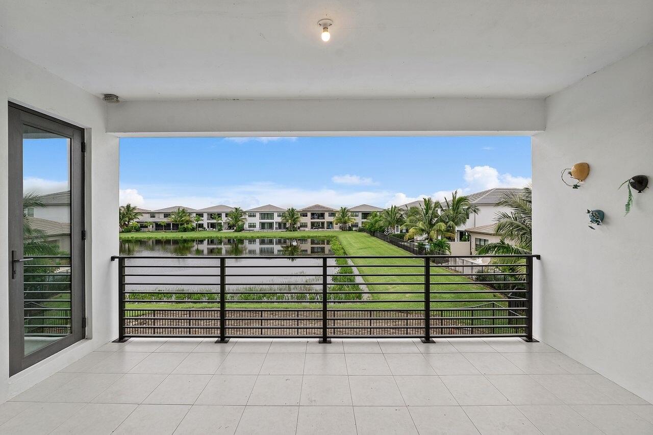 17057 Watersprite Lakes Road