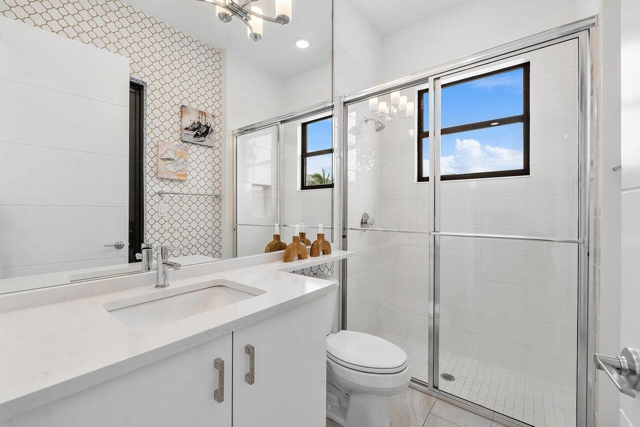 17057 Watersprite Lakes Road