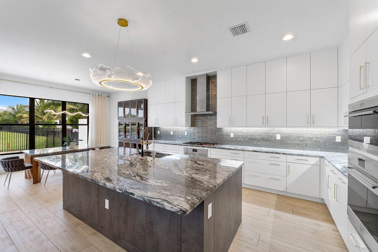 17057 Watersprite Lakes Road