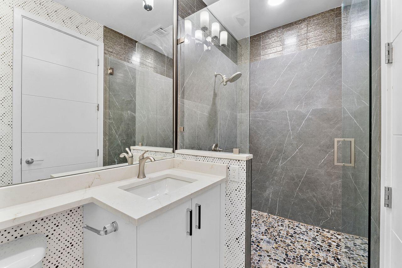 17057 Watersprite Lakes Road