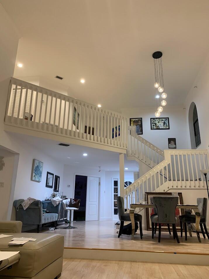 9016 Villa Portofino Circle
