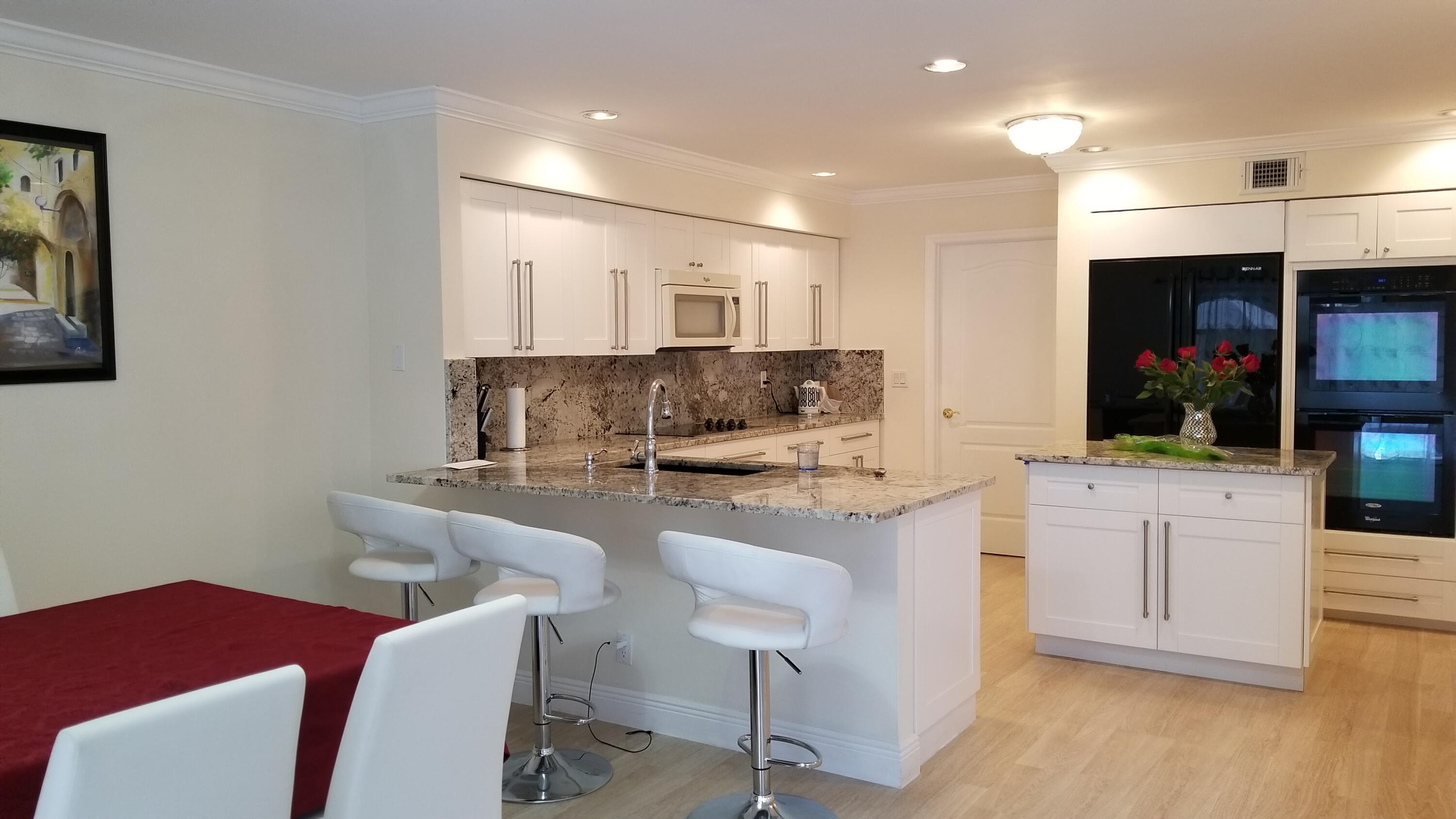 9016 Villa Portofino Circle