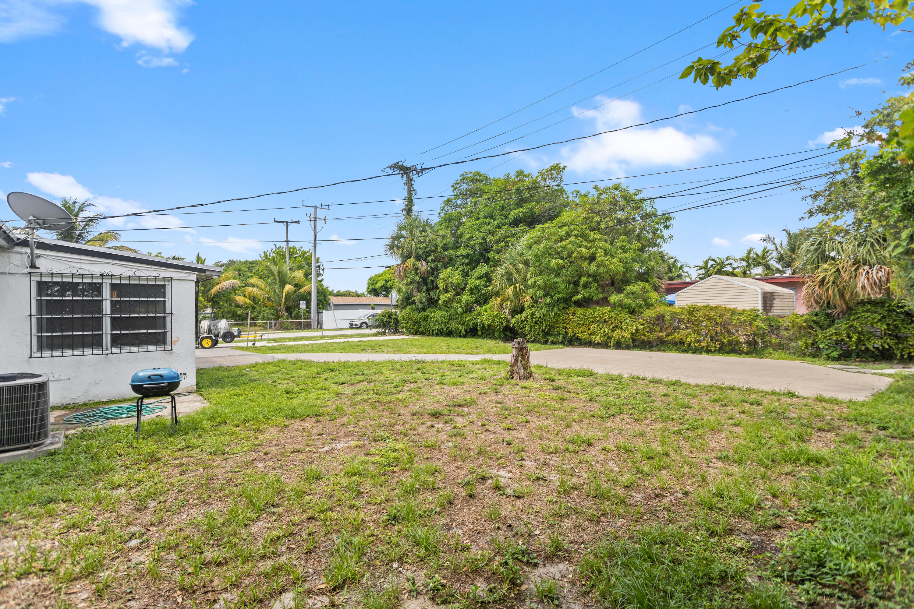 17320 NW 27th Avenue