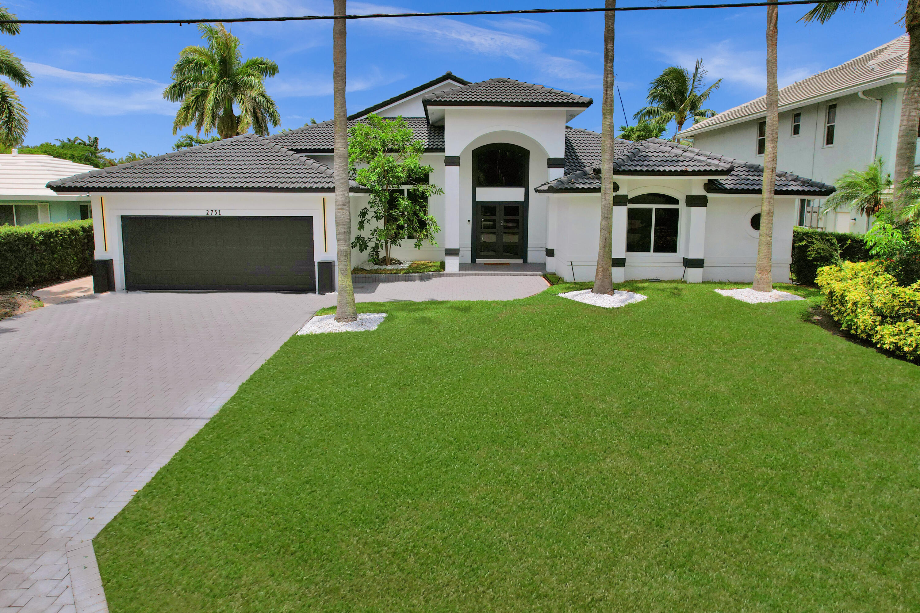 2751 NE 23rd Court