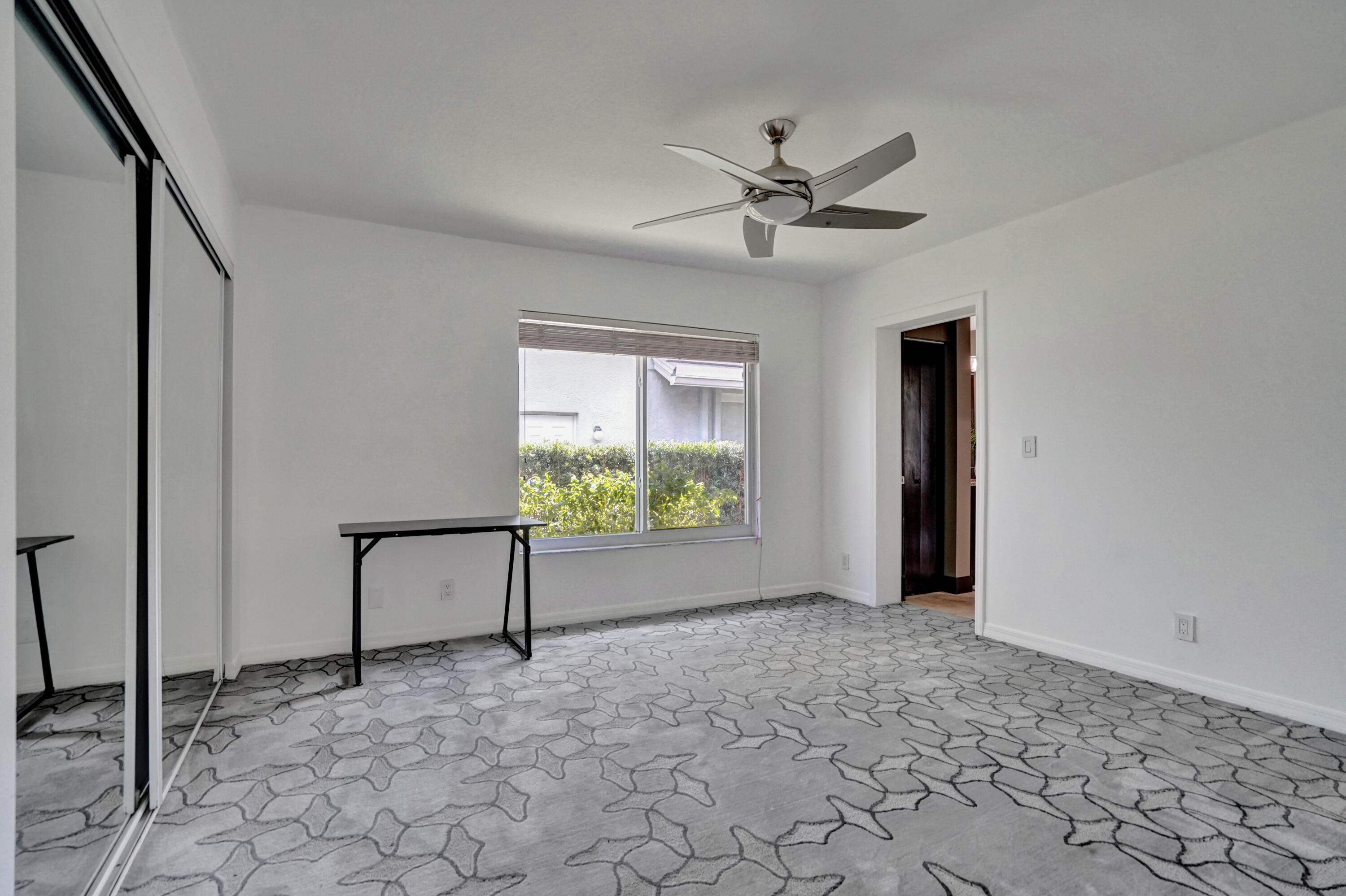 2751 NE 23rd Court