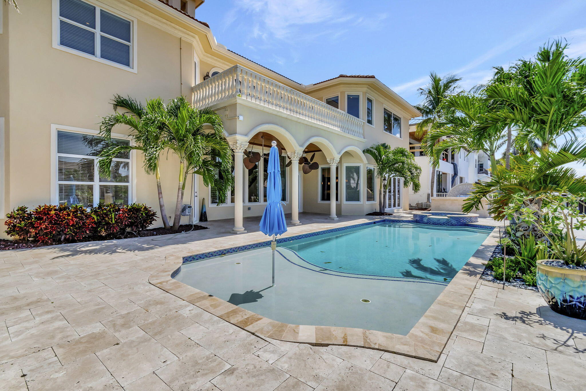 953 Banyan Drive