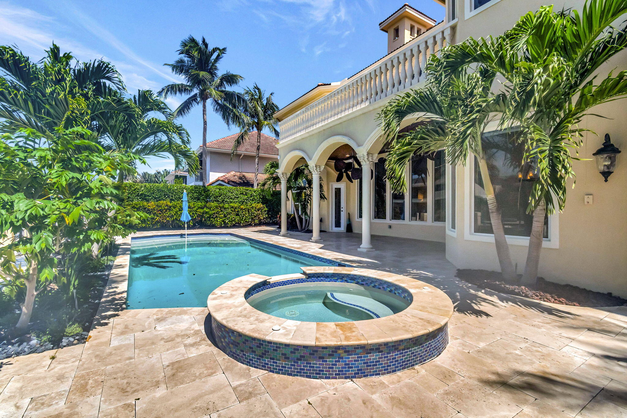953 Banyan Drive