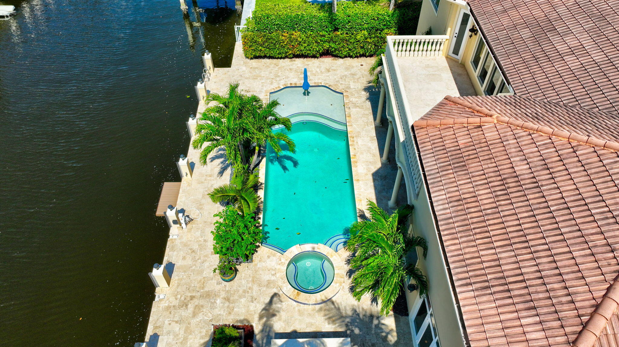 953 Banyan Drive